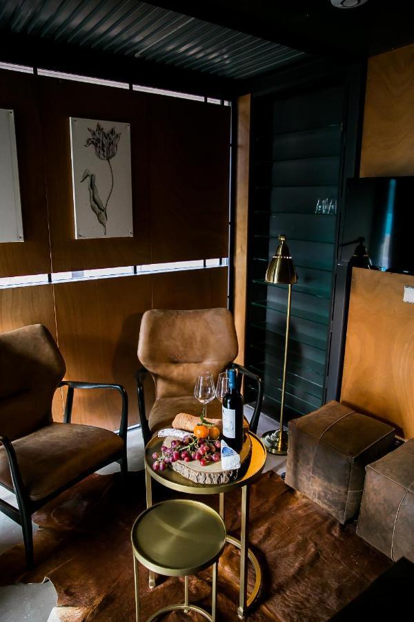 Het Sluijmerhuis Bed & Breakfast Utrecht Ngoại thất bức ảnh