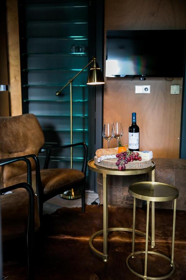 Het Sluijmerhuis Bed & Breakfast Utrecht Ngoại thất bức ảnh