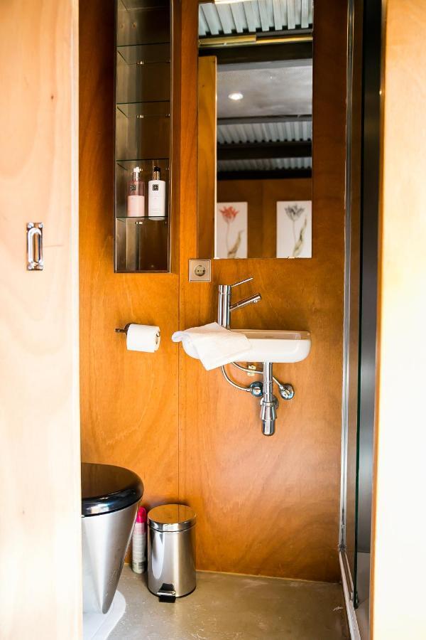 Het Sluijmerhuis Bed & Breakfast Utrecht Ngoại thất bức ảnh